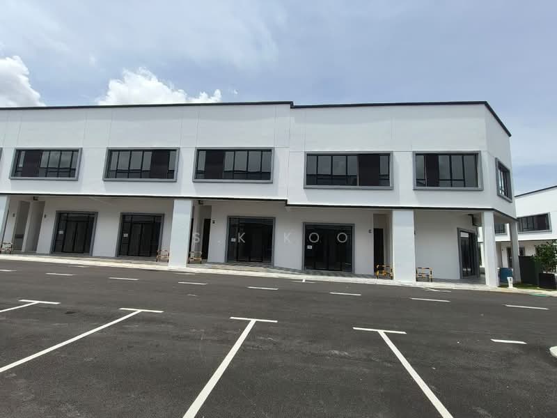 Shop for Rent in Pasir Gudang (Johor) - S.K Koo - Exterior - PropertyGuru.com.my