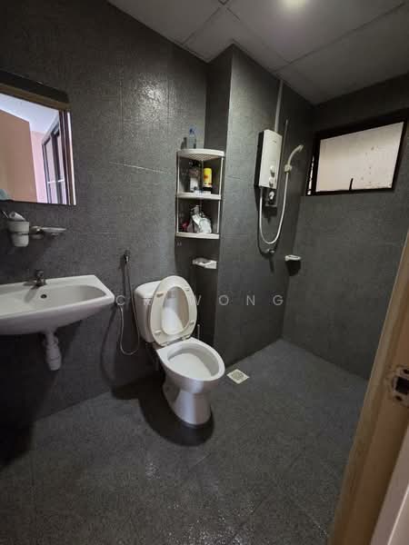 Condominium for Sale at Royal Domain Sri Putramas 2 - CK Wong - Bathroom - PropertyGuru.com.my