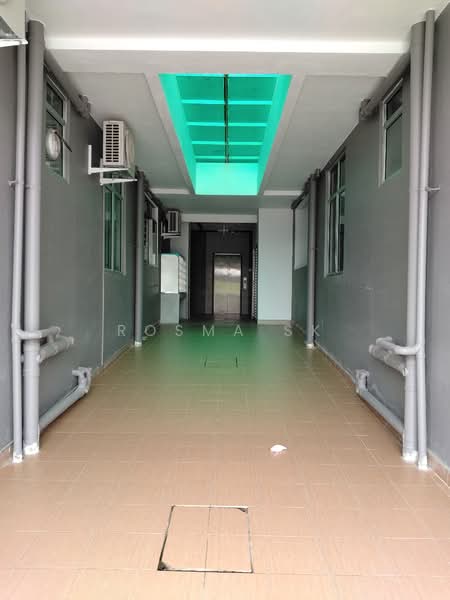 E Residence @ Telipok untuk Untuk Dijual - RM 330,000, Mac 2026 - Corridor - PropertyGuru.com.my