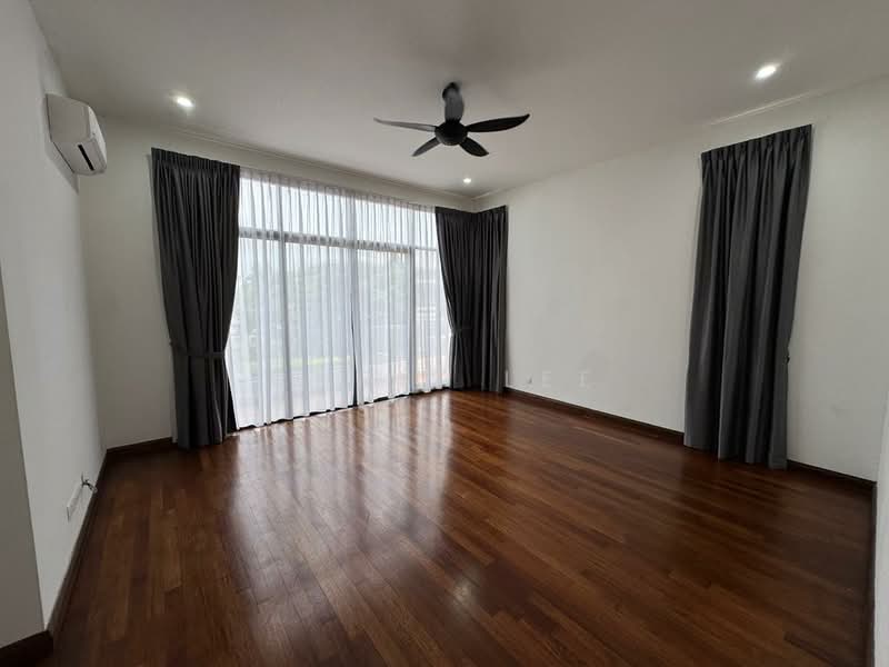 Rumah Berkembar untuk Disewa di Eco Sanctuary (Telok Panglima Garang) - Chris Lee - Living Room - PropertyGuru.com.my