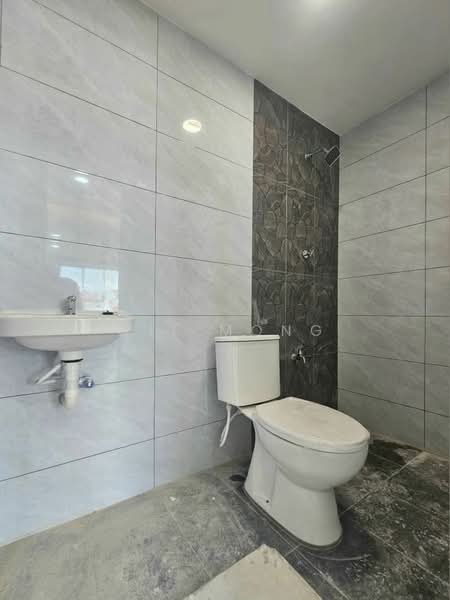 2-storey Terraced House for Sale in Taman Sentosa (Johor Bahru) - Wil Mong - Bathroom - PropertyGuru.com.my