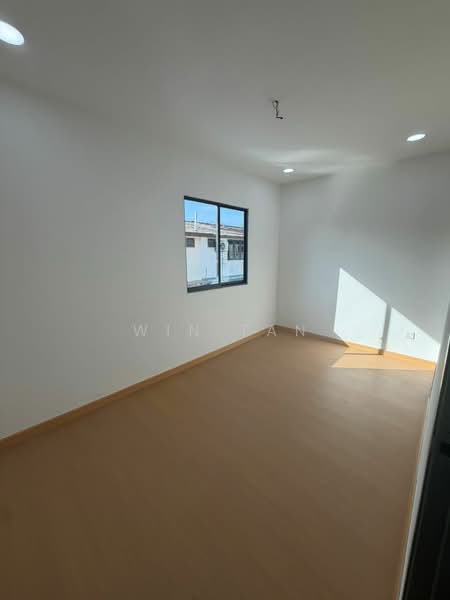 2-storey Terraced House for Sale in Taman Damai Jaya (Skudai) - Win Tan - Interior - PropertyGuru.com.my