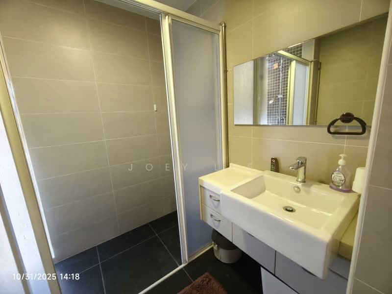 Rumah Teres 2 Tingkat untuk Dijual di Seksyen U9 (Shah Alam) - Joey Lee - Bathroom - PropertyGuru.com.my