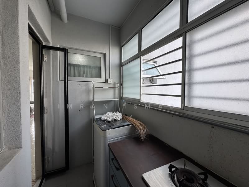 Apartment for Rent at Jalilmas - Imran Ismadi - Balcony - PropertyGuru.com.my