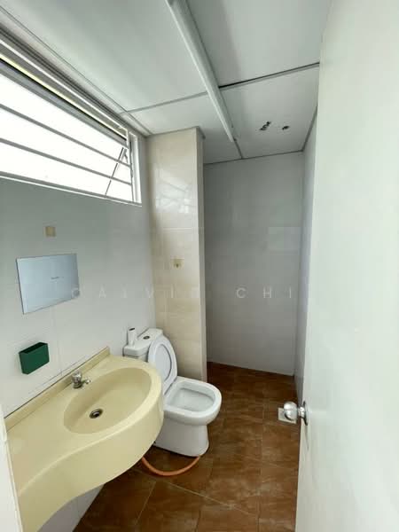 Condominium for Sale at Platinum Lake PV 15 - calvin Chin - Bathroom - PropertyGuru.com.my