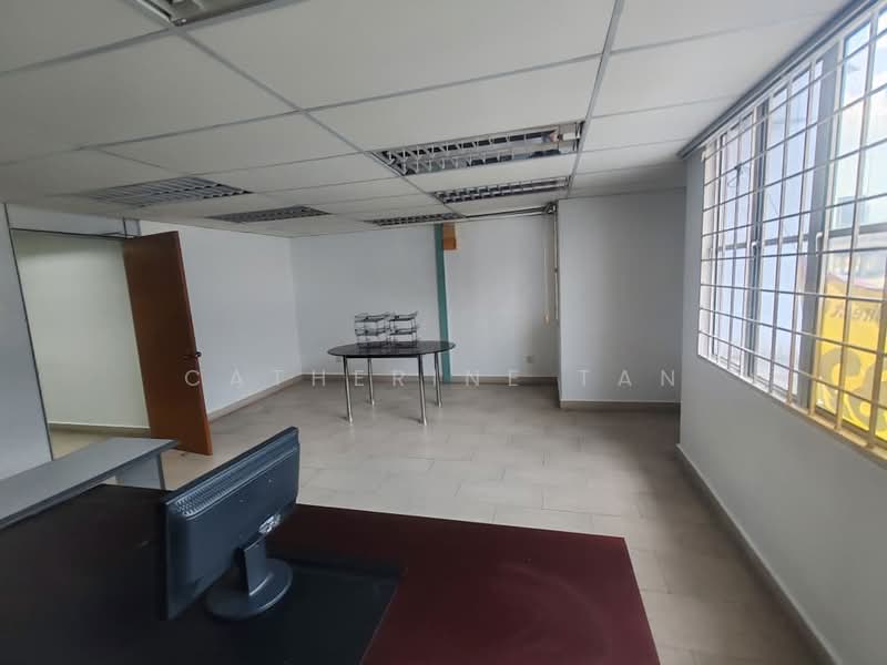 Shop for Rent in Usj 21 (Subang Jaya) - Catherine Tan - Interior - PropertyGuru.com.my