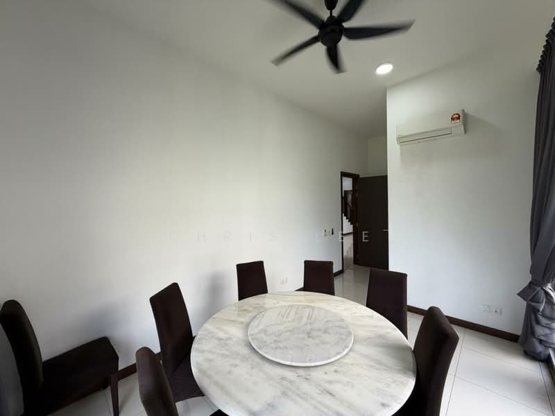 Semi-Detached House for Rent in Telok Panglima Garang (Selangor) - Chris Lee - Dining Room - PropertyGuru.com.my