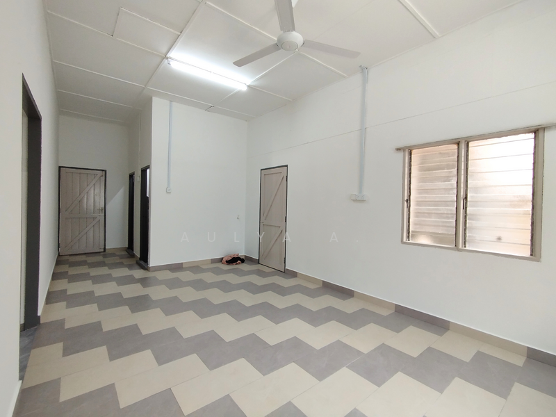 Kampung Ampang Campuran untuk Untuk Disewa - RM 2,700 /bulan, Mac 2026 - Kitchen - PropertyGuru.com.my