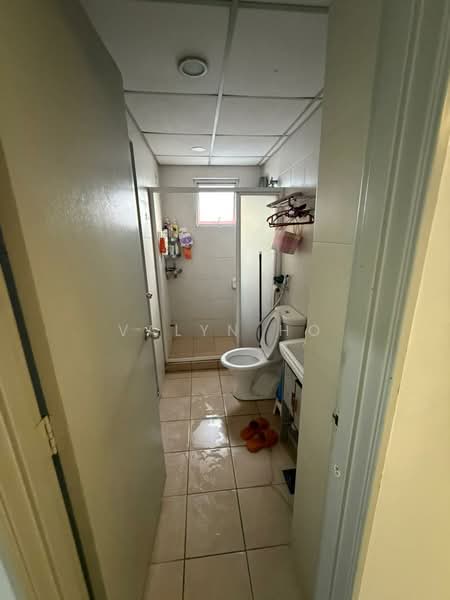 Service Residence for Sale at Main Place Residence - Valyn Ho - Bathroom - PropertyGuru.com.my