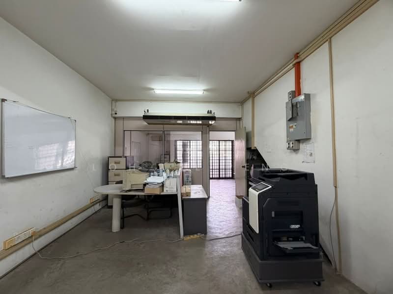 Office for Rent in Taman Tampoi Utama (Johor Bahru) - Loh Lee Peng - PropertyGuru.com.my