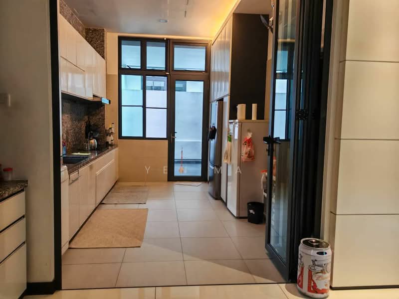 Semi-Detached House for Sale in Johor Bahru (Johor) - Yen Ma - Kitchen - PropertyGuru.com.my