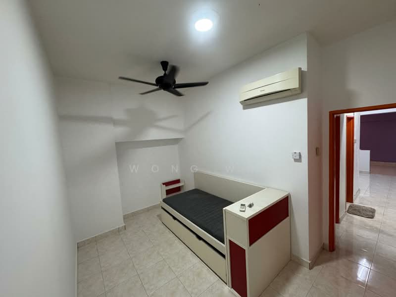 Condominium for Rent at Kelana Mahkota - Wong WG - Bedroom - PropertyGuru.com.my