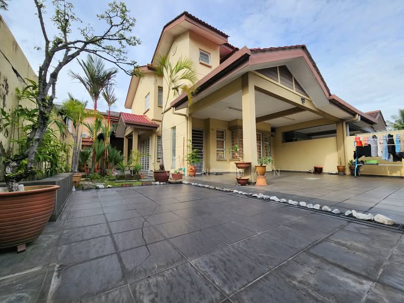 2-storey Terraced House for Sale in Taman Putra Prima (Puchong) - Steven Tan - Exterior - PropertyGuru.com.my
