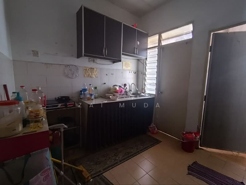 Terraced House for Sale in Cyberjaya (Selangor) - Zai Muda - Kitchen - PropertyGuru.com.my