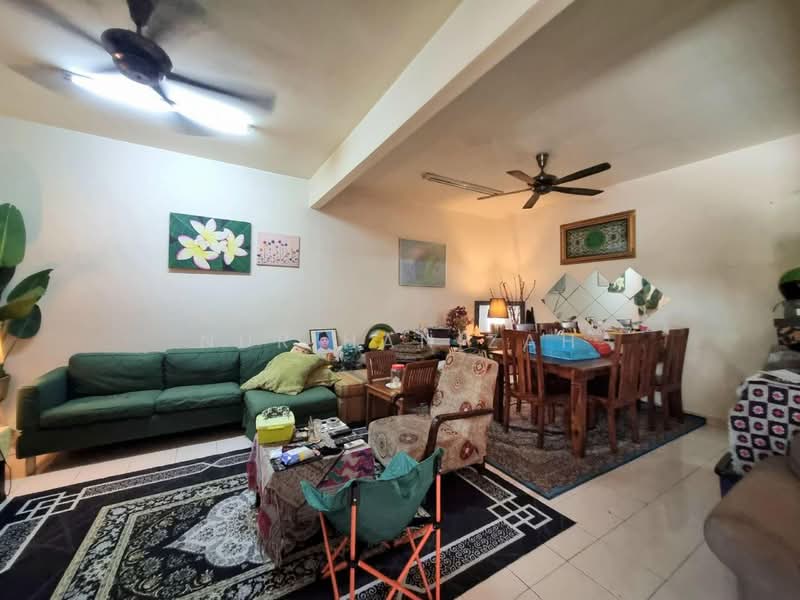 Bandar Puncak Alam untuk Untuk Dijual - RM 430,000, Mac 2026 - Living Room - PropertyGuru.com.my