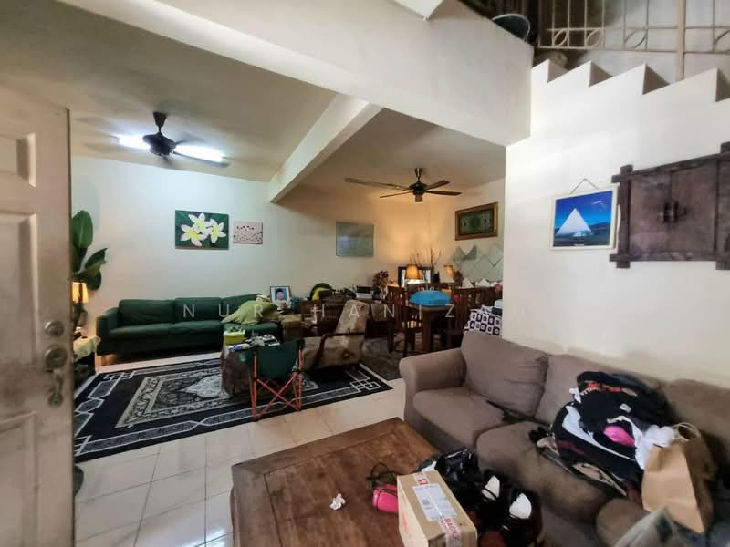 Bandar Puncak Alam untuk Untuk Dijual - RM 430,000, Mac 2026 - Living Room - PropertyGuru.com.my