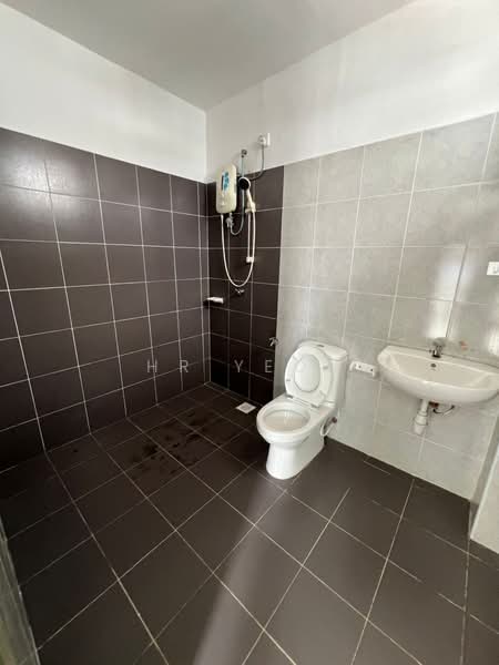 Cluster House for Rent in Iskandar Puteri (Nusajaya) (Johor) - HR Yeoh - Bathroom - PropertyGuru.com.my