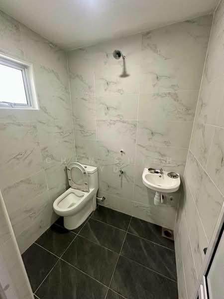 Taman Megah Ria untuk Untuk Dijual - RM 358,000, Mac 2026 - Bathroom - PropertyGuru.com.my