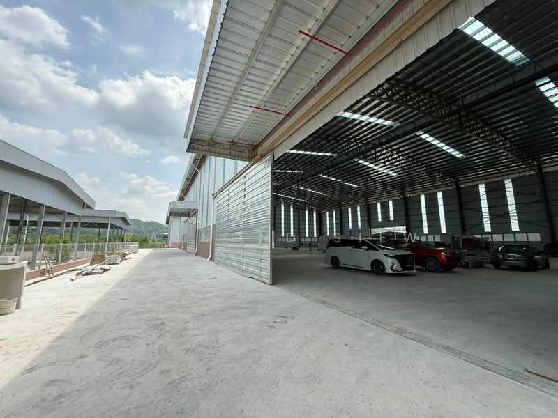 Rawang Town Detached Factory with 1000amp For Sale untuk Untuk Dijual - RM 20,800,000, Apr 2026 - Exterior - PropertyGuru.com.my