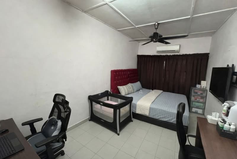 Pjs 10 untuk Untuk Dijual - RM 650,000, Mac 2026 - Bedroom - PropertyGuru.com.my