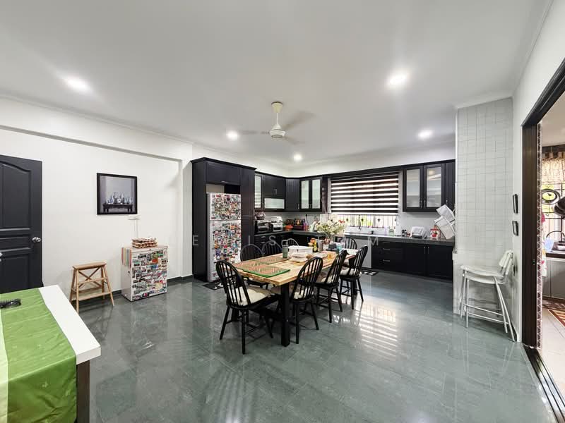 Bungalow for Sale in Cheras (Kuala Lumpur) - Lewis Tam - Kitchen - PropertyGuru.com.my
