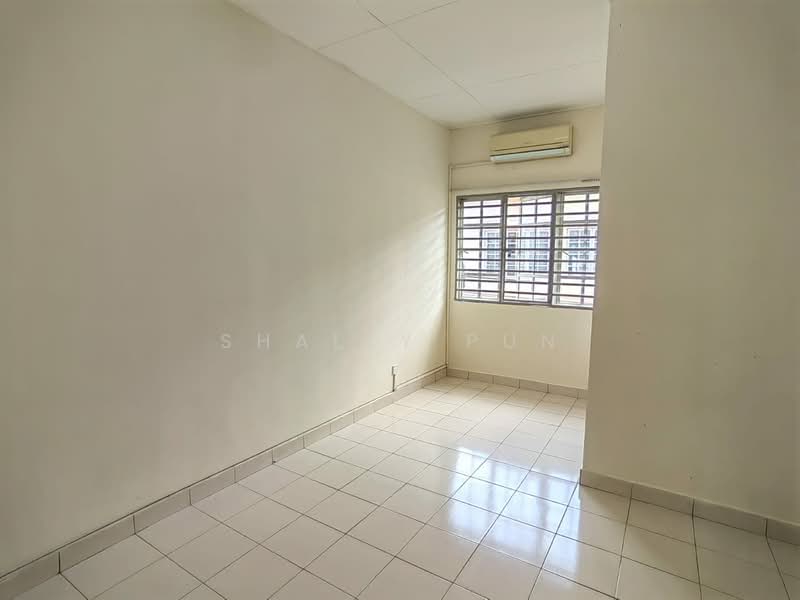 Terraced House for Sale in Puchong (Selangor) - Shally Pun - Interior - PropertyGuru.com.my