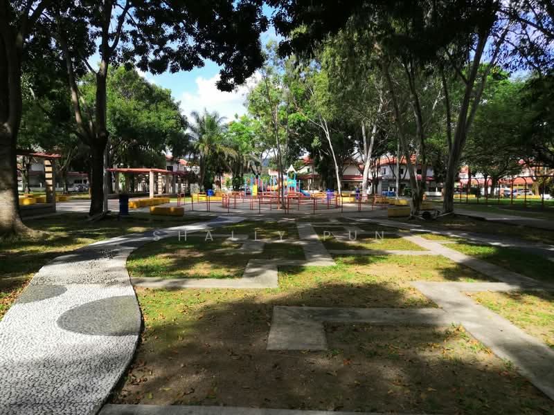 Terraced House for Sale in Puchong (Selangor) - Shally Pun - Exterior - PropertyGuru.com.my