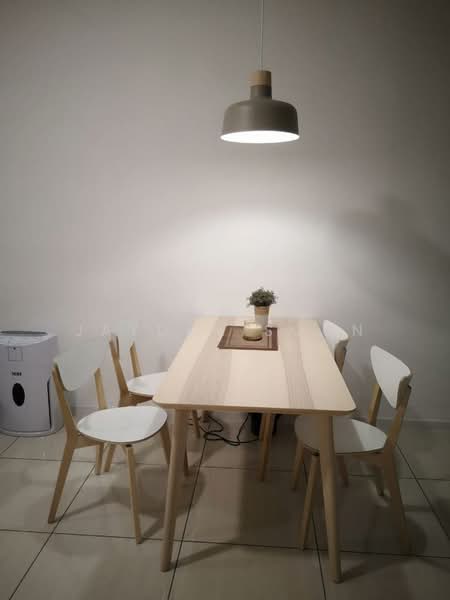 Condominium for Rent at Queens Residences Q1 @ Queens Waterfront - Jayden Soon - Dining Room - PropertyGuru.com.my