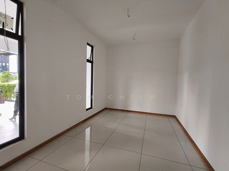 Cluster House for Sale in Senibong Cove (Masai) - Tom Chiew - Interior - PropertyGuru.com.my