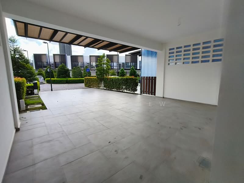 Cluster House for Sale in Senibong Cove (Masai) - Tom Chiew - Exterior - PropertyGuru.com.my