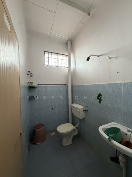Semi-Detached House for Sale in Nibong Tebal (Penang) - Susan Chia - Bathroom - PropertyGuru.com.my