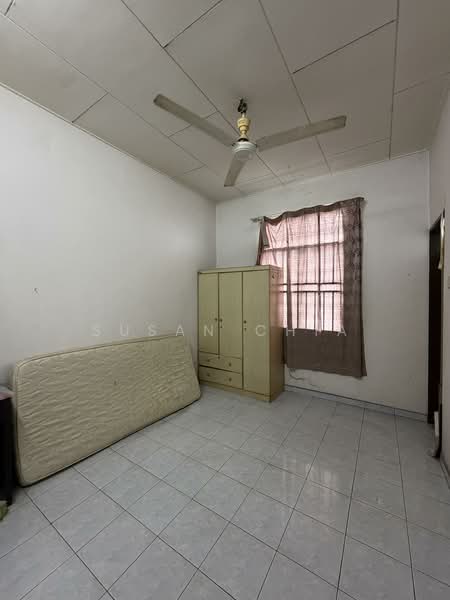 Semi-Detached House for Sale in Nibong Tebal (Penang) - Susan Chia - Bedroom - PropertyGuru.com.my