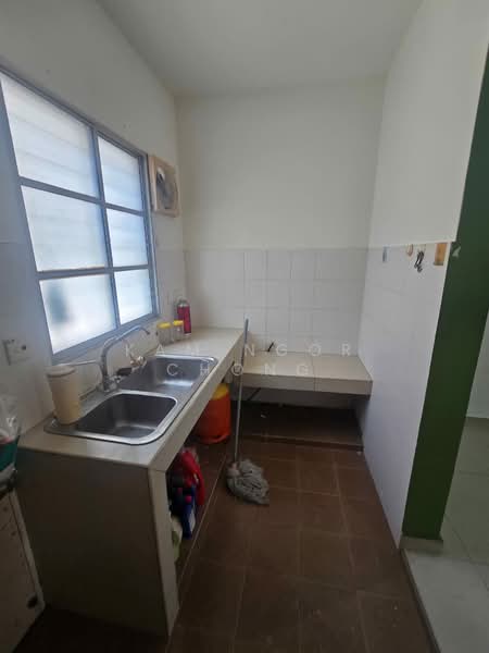 2-storey Terraced House for Sale in Ampang (Selangor) - Kam Ngor Chong - Kitchen - PropertyGuru.com.my