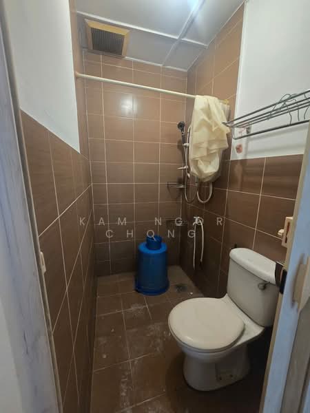 2-storey Terraced House for Sale in Ampang (Selangor) - Kam Ngor Chong - Bathroom - PropertyGuru.com.my