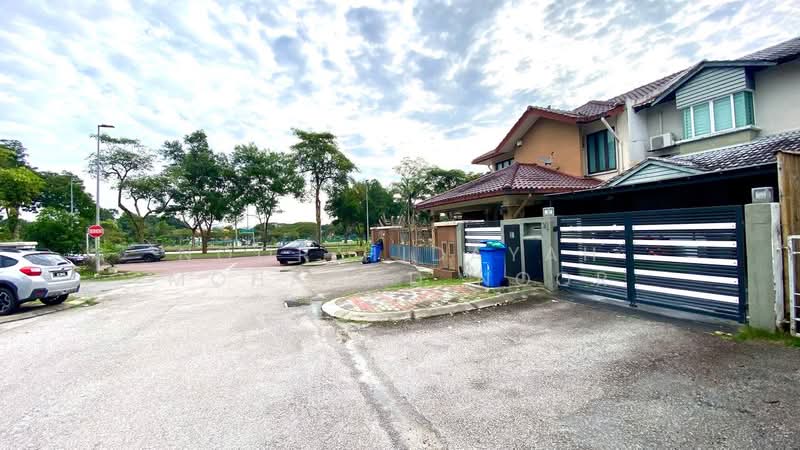 2-storey Terraced House for Sale in Bukit Jelutong (Shah Alam) - Noor Hidayah Mohamad Noor - Exterior - PropertyGuru.com.my