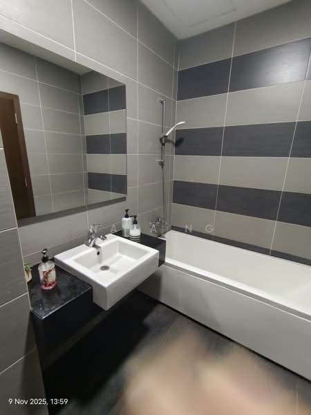 Condominium for Rent at KSL D'Esplanade Residence - Nana Ng - Bathroom - PropertyGuru.com.my
