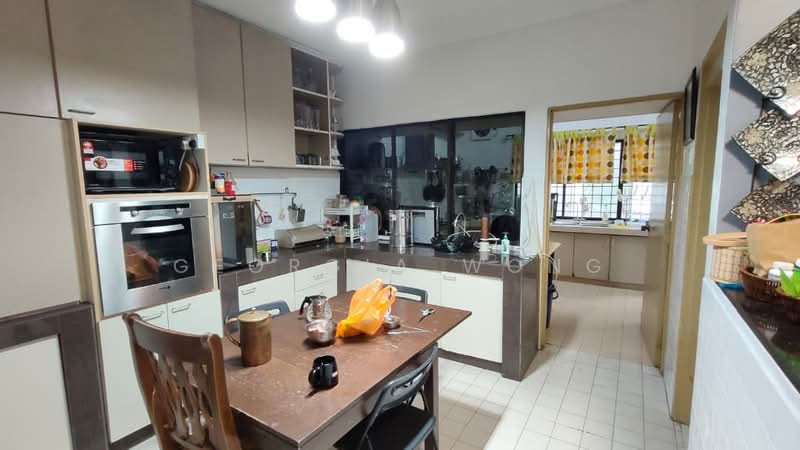 Taman Bukit Desa untuk Untuk Dijual - RM 1,450,000, Mac 2026 - Kitchen - PropertyGuru.com.my