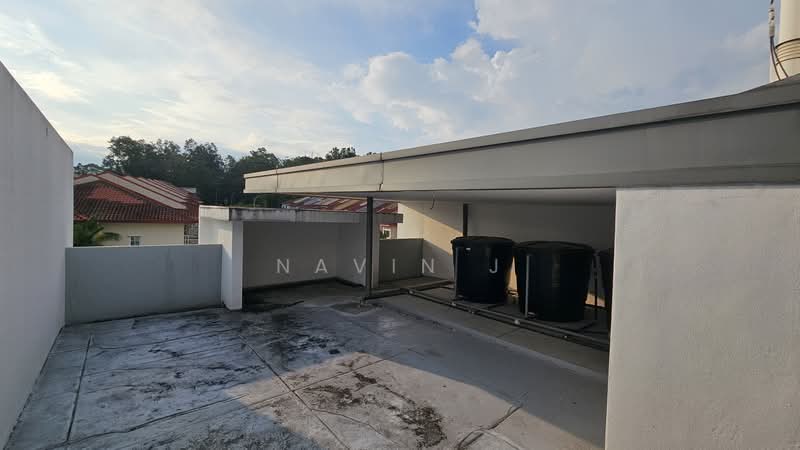 4.5-storey Terraced House for Sale in Ampang Jaya (Ampang) - Navin J - Rooftop - PropertyGuru.com.my