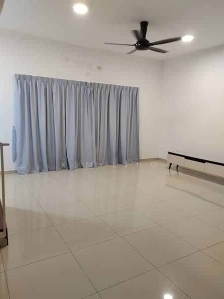 2-storey Terraced House for Rent in Setia Utama (Setia Alam) - Kim Ling - Living Room - PropertyGuru.com.my