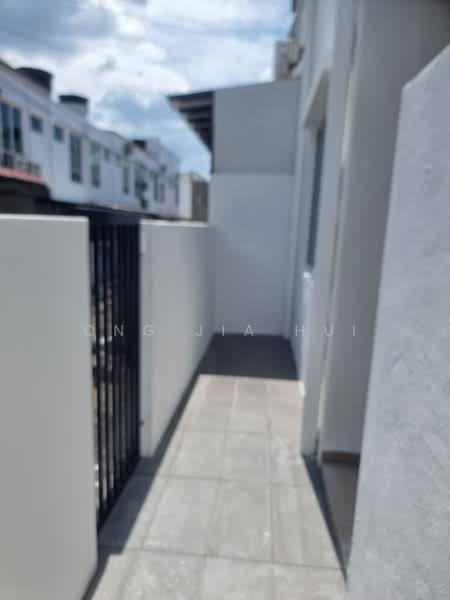 2-storey Terraced House for Sale in Bandar Sri Sendayan (Negeri Sembilan) - Ong Jia Hui - Exterior - PropertyGuru.com.my