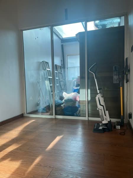 Semi-Detached House for Sale in Taman Bukit Serdang (Seri Kembangan) - Aaron Goh - Interior - PropertyGuru.com.my