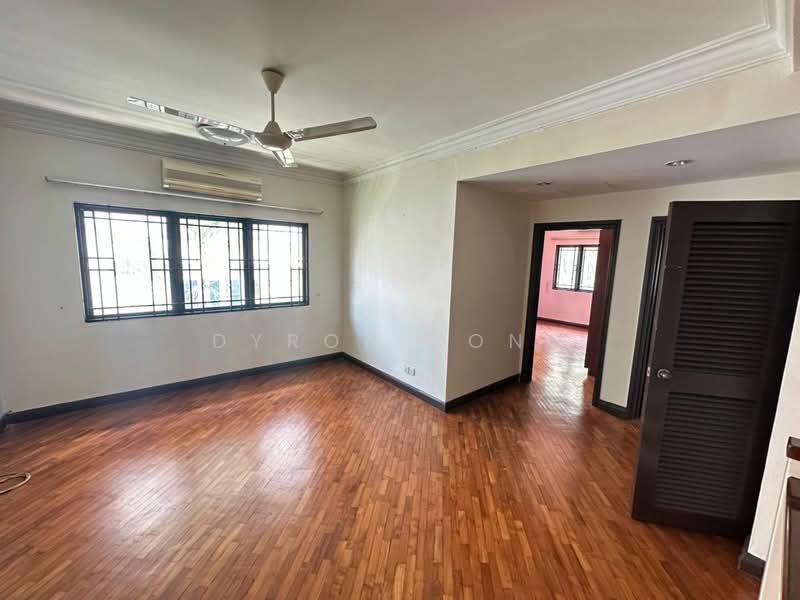 Semi-Detached House for Sale in Taman Bukit Segar (Cheras) - Dyron Yong - Living Room - PropertyGuru.com.my
