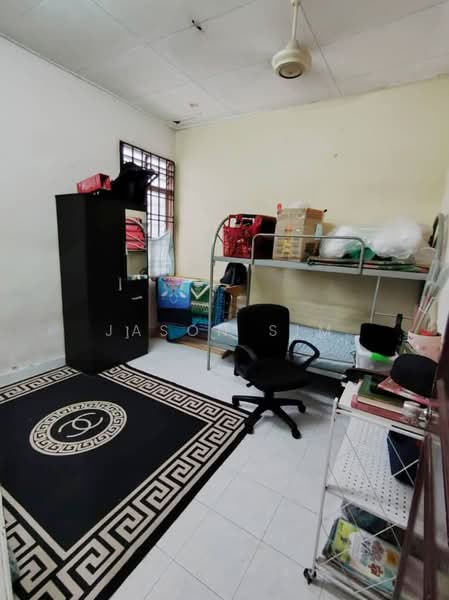 1-storey Terraced House for Sale in Taman Puteri Wangsa (Ulu Tiram) - Jason Sim - Bedroom - PropertyGuru.com.my