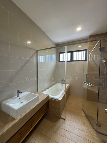 ECO SANCTUARY untuk Untuk Disewa - RM 6,500 /bulan, Mac 2026 - Bathroom - PropertyGuru.com.my