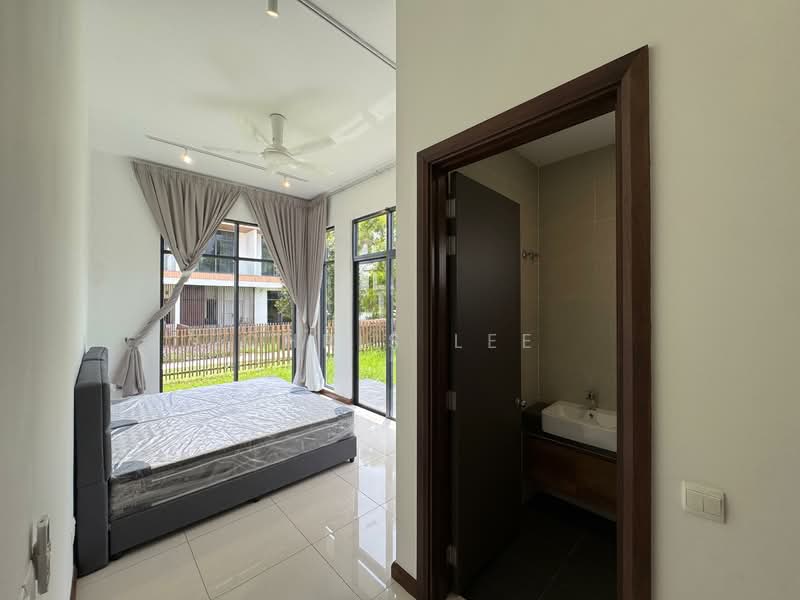 ECO SANCTUARY untuk Untuk Disewa - RM 6,500 /bulan, Mac 2026 - Bedroom - PropertyGuru.com.my