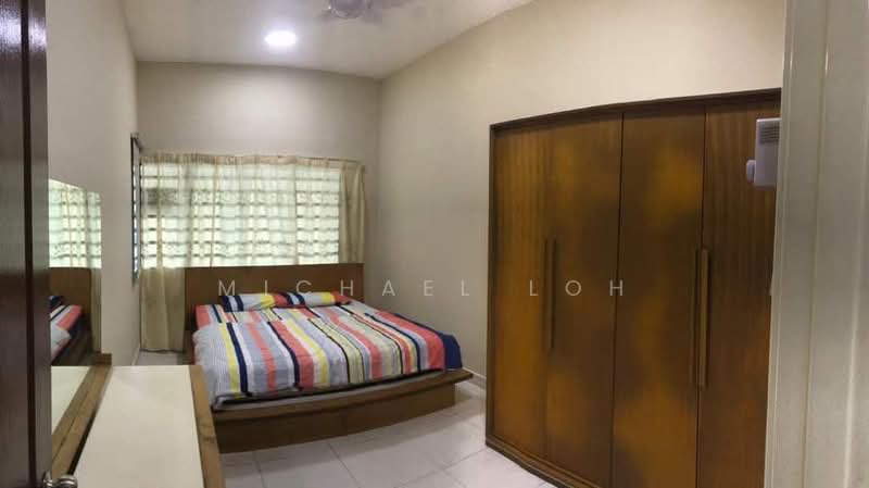 1-storey Terraced House for Sale in Pusing (Perak) - Michael Loh - Bedroom - PropertyGuru.com.my