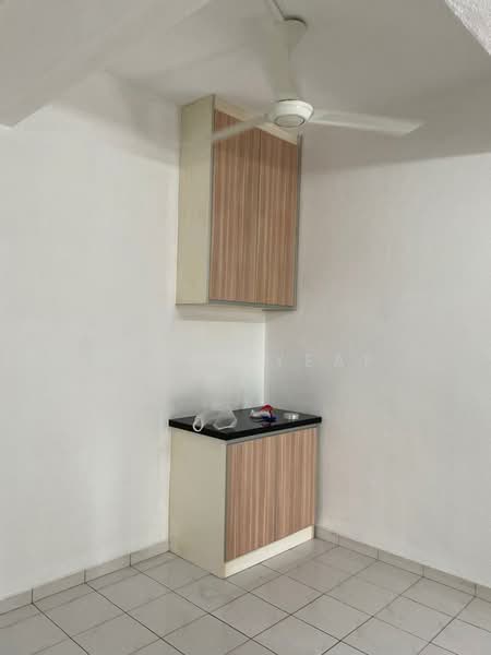 Apartment for Rent at Taman Bukit Dumbar - Apple Yeap - Interior - PropertyGuru.com.my