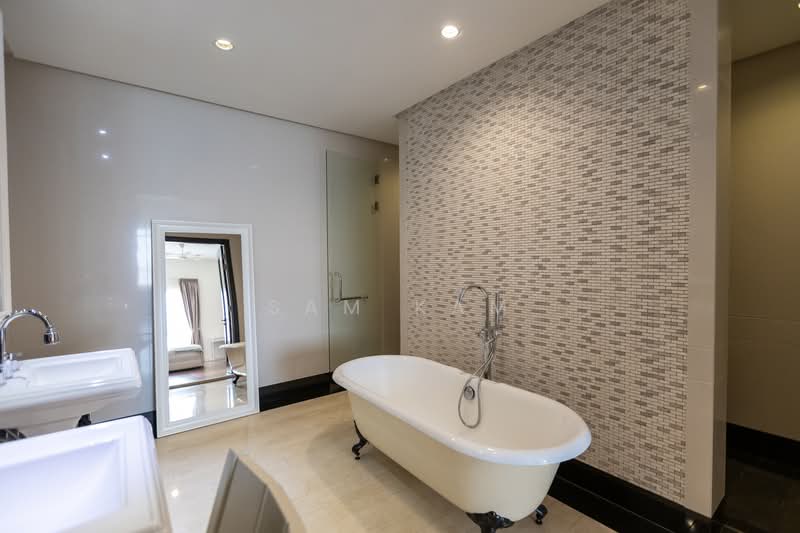 Andaman @ Quayside untuk Untuk Disewa - RM 3,900 /bulan, Mac 2026 - Bathroom - PropertyGuru.com.my