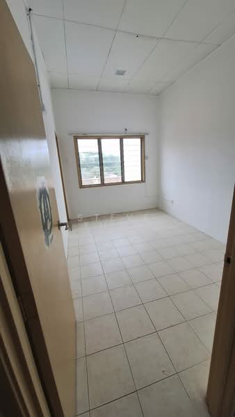 2.5-storey Terraced House for Sale in Bandar Putra Permai (Seri Kembangan) - Steve Tham - Interior - PropertyGuru.com.my