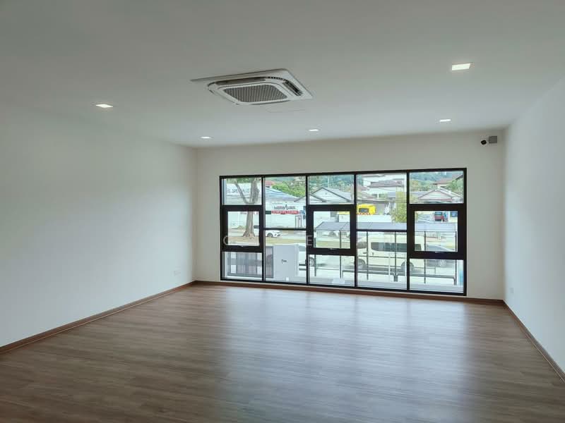 Section 5 @ Petaling Jaya untuk Untuk Disewa - RM 35,000 /bulan, Mac 2026 - Living Room - PropertyGuru.com.my